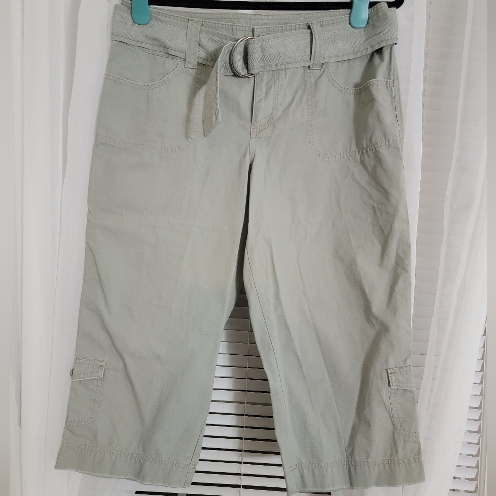 SO Gray Cargo Crop Pants with Belt